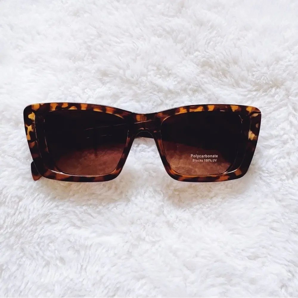 Lily Tortoise Brown Rectangular Sunglasses